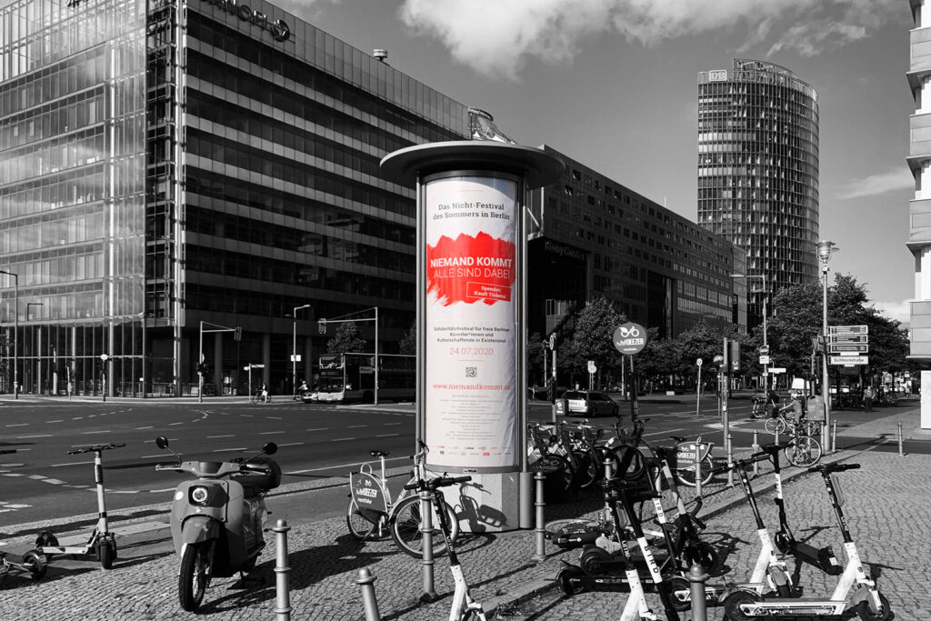 Niemand kommt Festival Plakat am Potsdamer Platz